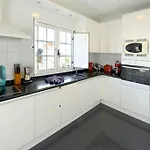 Jazmin, 3 Bed In Mojones