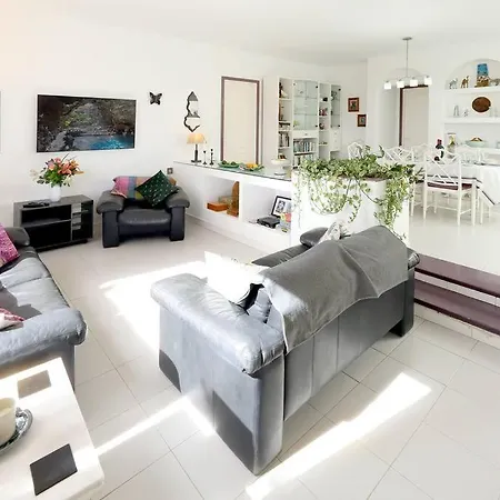 Jazmin, 3 Bed In Mojones Hébergement de vacances *