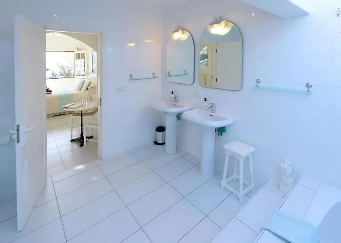 Jazmin, 3 Bed In Mojones * Puerto del Carmen (Lanzarote)