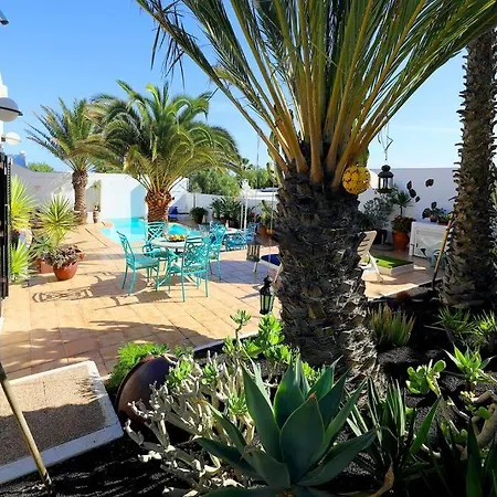 Jazmin, 3 Bed In Mojones *