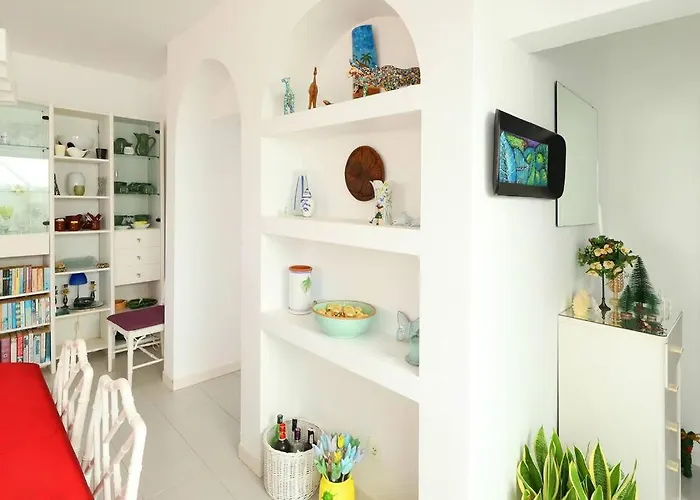 Jazmin, 3 Bed In Mojones Holiday home *