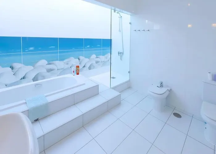 Jazmin, 3 Bed In Mojones Holiday home *