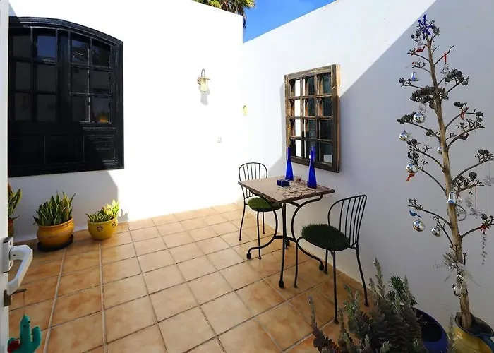 Jazmin, 3 Bed In Mojones *